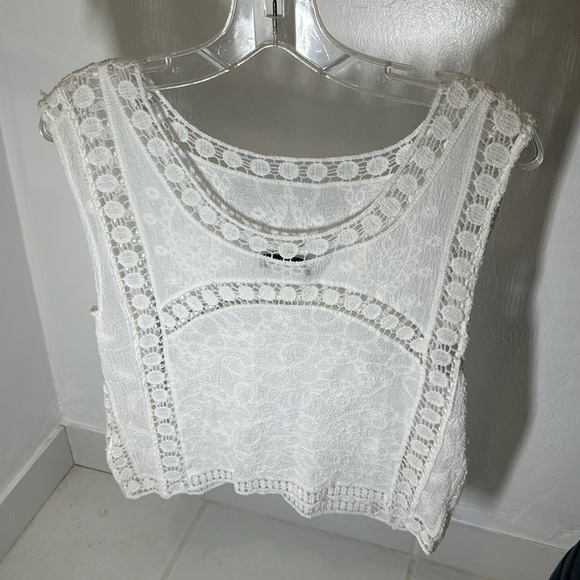 SHEIN Lace Sleeveless Blouse One Size Women’s in GREAT CONDITION - Picture 7 of 13